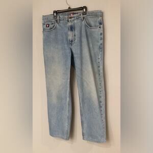 CHAPS Ralph Lauren Men’s Jeans in Size 36x29. In Excellent Preloved Condition.